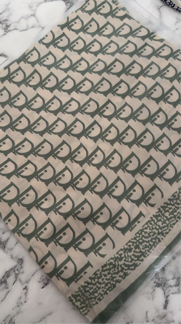 Foulard ultra lisse