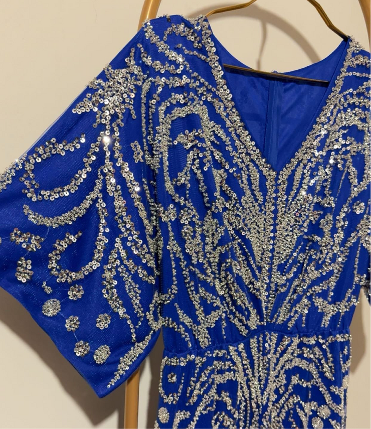 Robe soirée bleu roi avec perle argentée