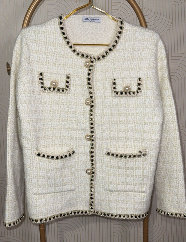 Veste en laine avec dorée