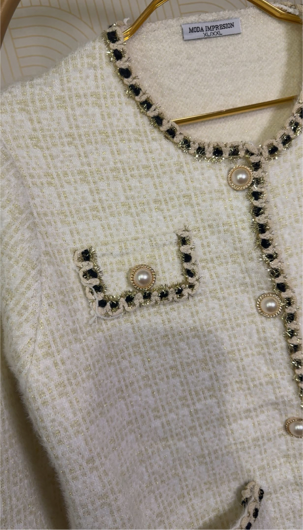 Veste en laine avec dorée