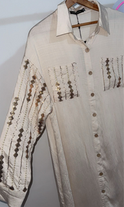 Robe en laine avec doré