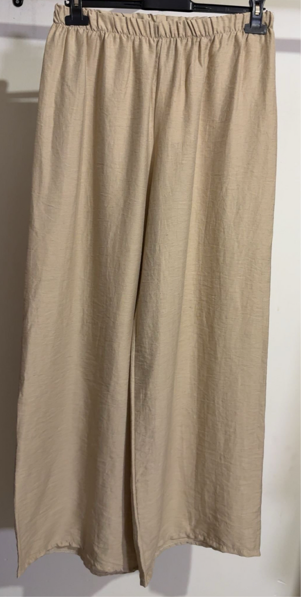 Ensemble deux pièces pantalon large et chemise avec deux poches
