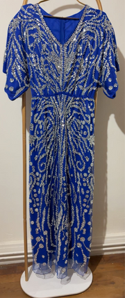 Robe soirée bleu roi avec perle argentée