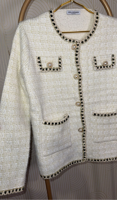 Veste en laine avec dorée